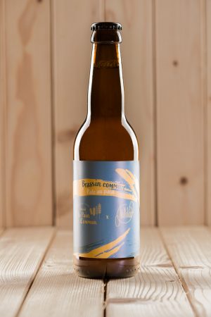 brassin-commun-ambree-amber-bread-ale-7-pain-recycle.jpg Bouteille de Brassin Commun Ambrée, Amber Bread Ale artisanale à 7° brassée avec 30 % de pain recyclé